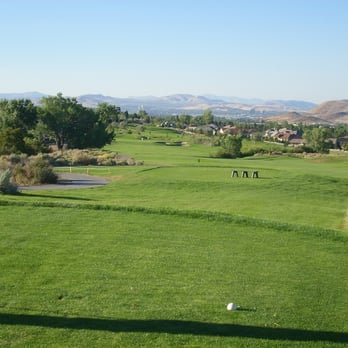 Wolf Run Golf Club - final tee shot- nice horizon - Golf Near Me - Reno, Nevada Wolf Run Golf Club - final tee shot- nice horizon - Golf Near Me - Reno, Nevada