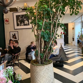 Cafe-Flor - Coffee & Tea Near Me - New York, New York