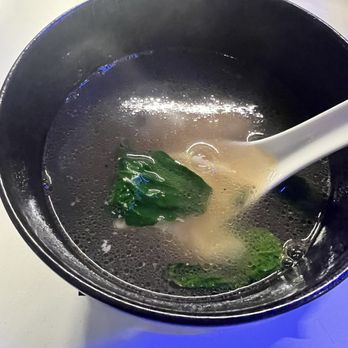 Glass Box San Diego - Wonton soup - Seafood Near Me - San Diego, California Glass Box San Diego - Wonton soup - Seafood Near Me - San Diego, California