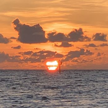 Island Ferry St Pete Beach - Gorgeous sunset while relaxing music played - Rafting/Kayaking Near Me - Tierra Verde, Florida