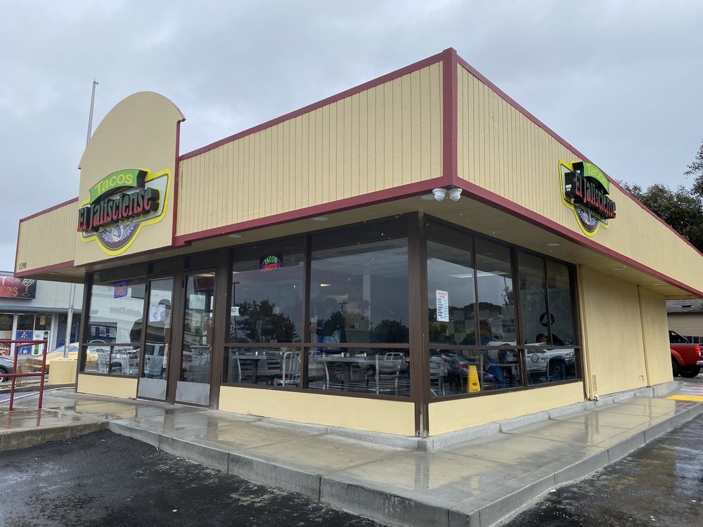 Tacos El Jaliscience, Seaside Roadtrippers