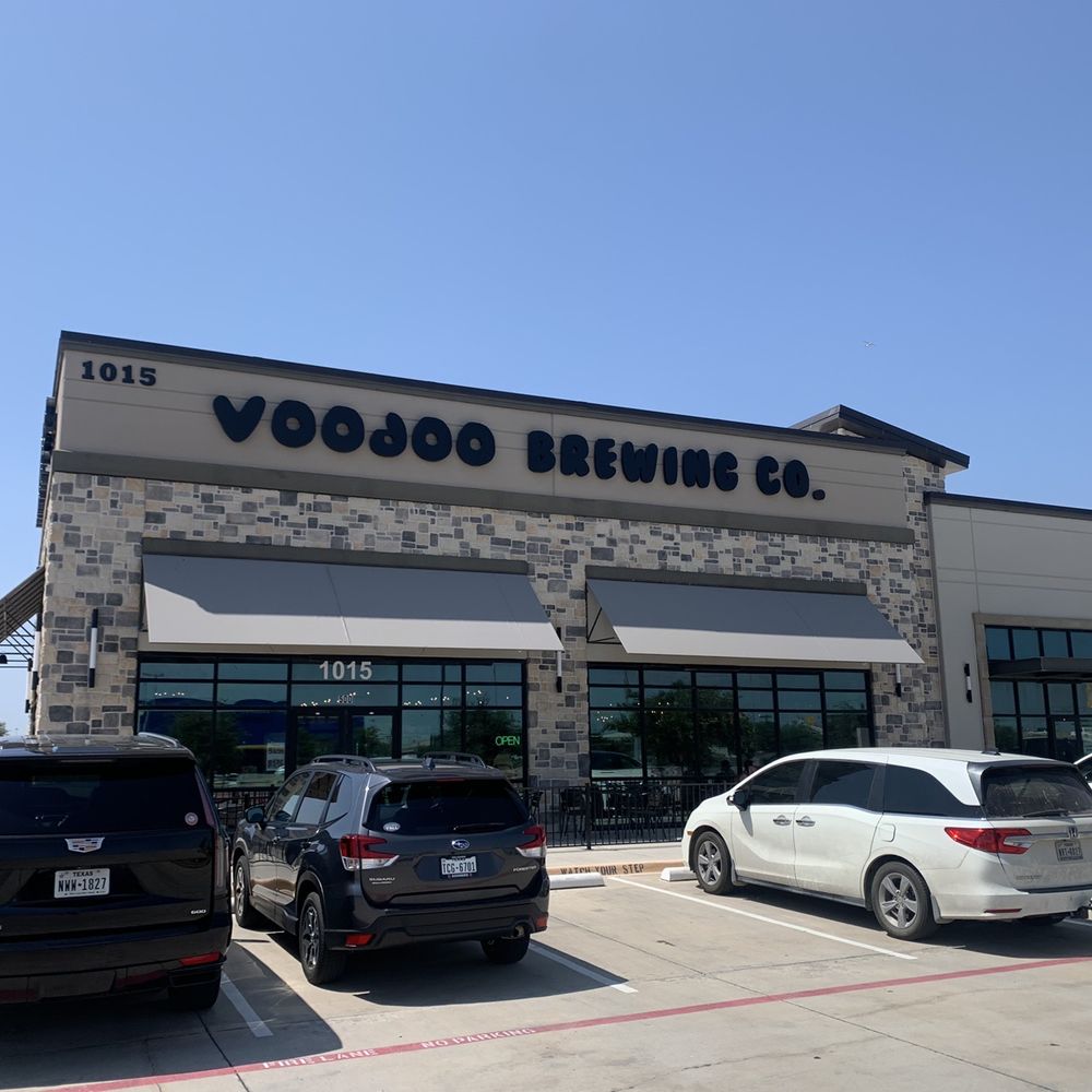 Rio’s Brewing - the outside of the building - Pubs Near Me - Grand Prairie, Texas