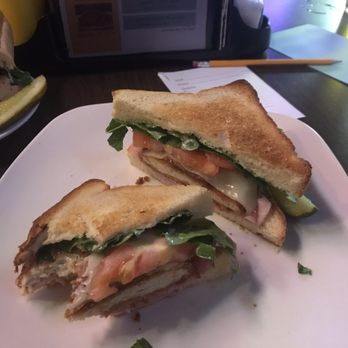Rabbits - Drunken club - American Near Me - Chicago, Illinois