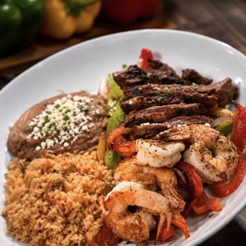 Danny’s Corner Kitchen - Shrimp fajitas - Mexican Near Me - Tarzana, California Danny’s Corner Kitchen - Shrimp fajitas - Mexican Near Me - Tarzana, California