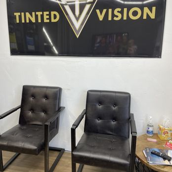 Tinted Vision - Waiting room - Car Window Tinting Near Me - Sparks, Nevada Tinted Vision - Waiting room - Car Window Tinting Near Me - Sparks, Nevada