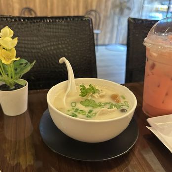 Quick Bite Thai Sushi - Sushi Bars Near Me - Deerfield Beach, Florida