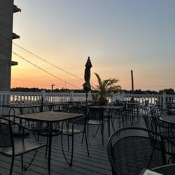 Nemo Asian Fusion & Sushi Bar - Outside patio