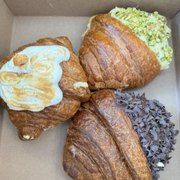 Dubai Chocolate Croissant