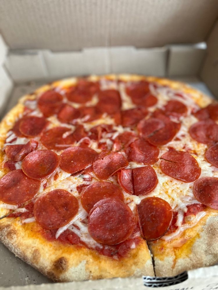 Food from Pizzeria Bacio