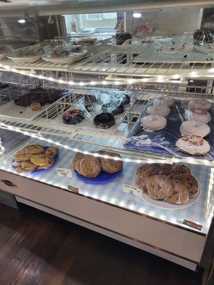 FAMILY TREE TS CAFE 41 Photos & 15 Reviews 100 Old Church St, Low