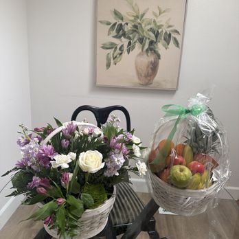 Walnut Creek Florist - A lovely peaceful flower arrangement with a wonderful nourishing fruit basket. Food and serenity for the soul - Florists Near Me - Walnut Creek, California Walnut Creek Florist - A lovely peaceful flower arrangement with a wonderful nourishing fruit basket. Food and serenity for the soul - Florists Near Me - Walnut Creek, California