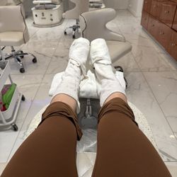 Premier Nails Bearden Station - Regular pedicure - delightful!