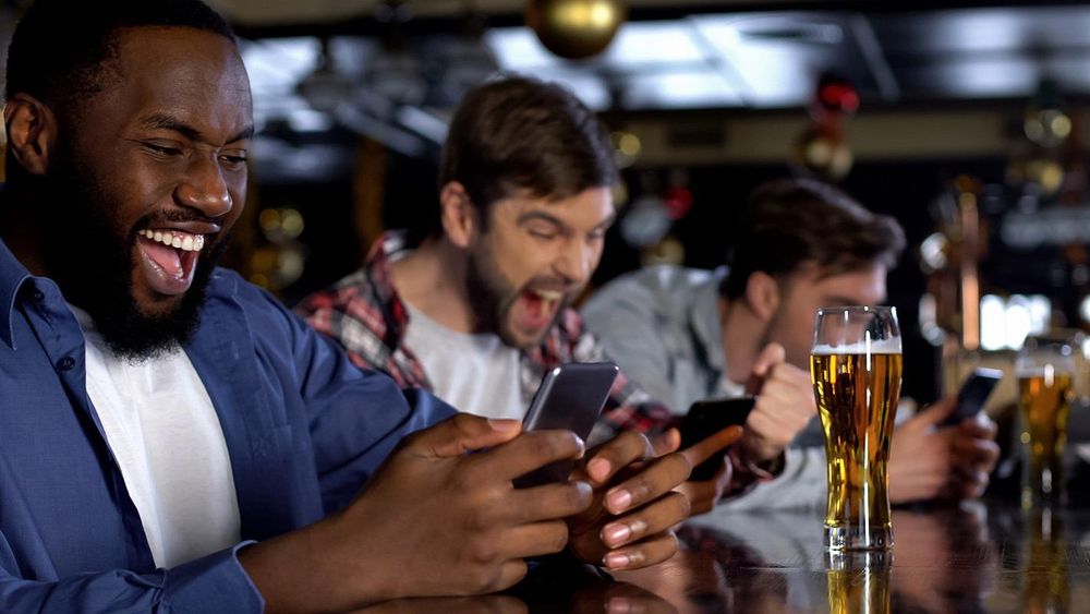 CAESARS SPORTSBOOK Updated July 2024 280 Beach Blvd, Biloxi