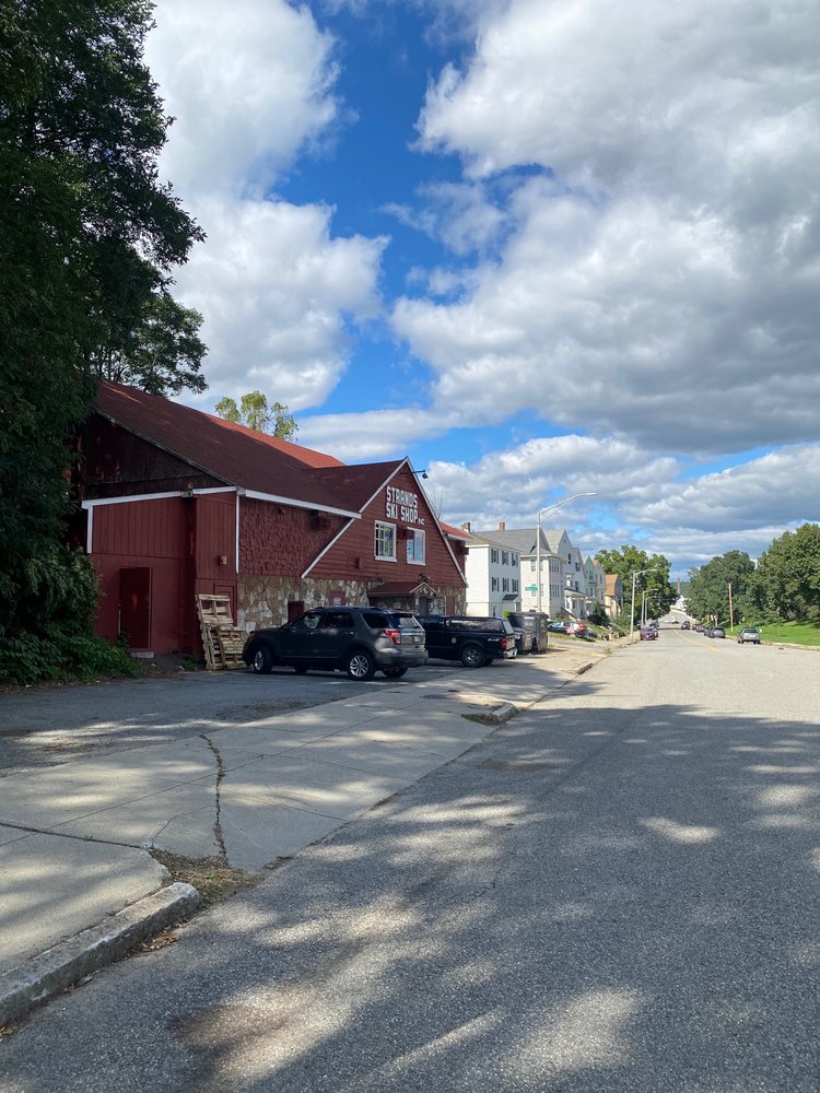 STRAND’S SKI SHOP Updated September 2024 10 Photos & 49 Reviews 1