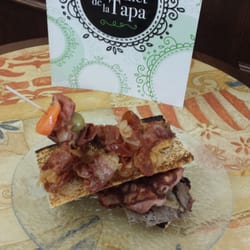 El Gourmet de las Tapas - Torre de pisa una delicia!!