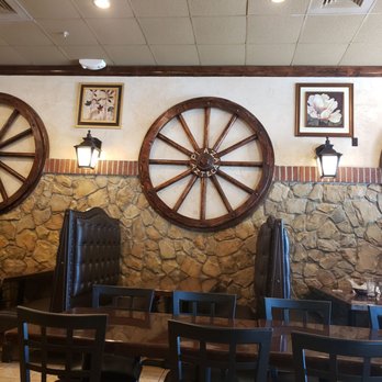 Plaza Azteca - Kennett Square - Mexican Near Me - Kennett Square, Pennsylvania