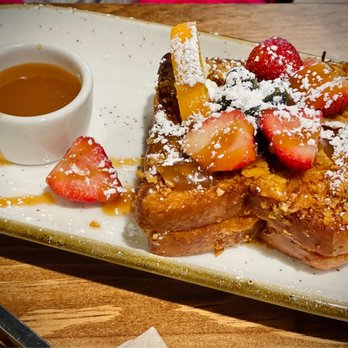 Surisan - Blueberry Stuffed Crunch French Toast - Korean Near Me - San Francisco, California