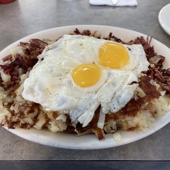 Carol's Corner Cafe - Delicious Corned Beef Hash - American Near Me - Vancouver, Washington Carol's Corner Cafe - Delicious Corned Beef Hash - American Near Me - Vancouver, Washington