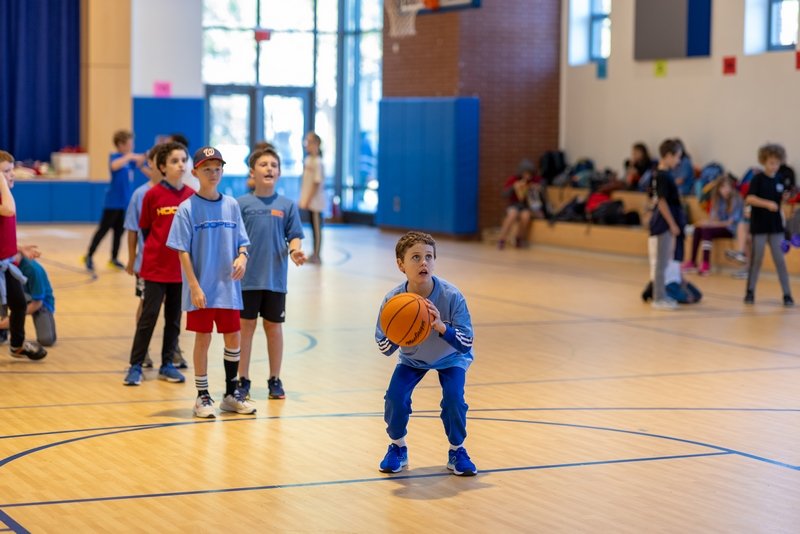 Beginner Basketball League Logo