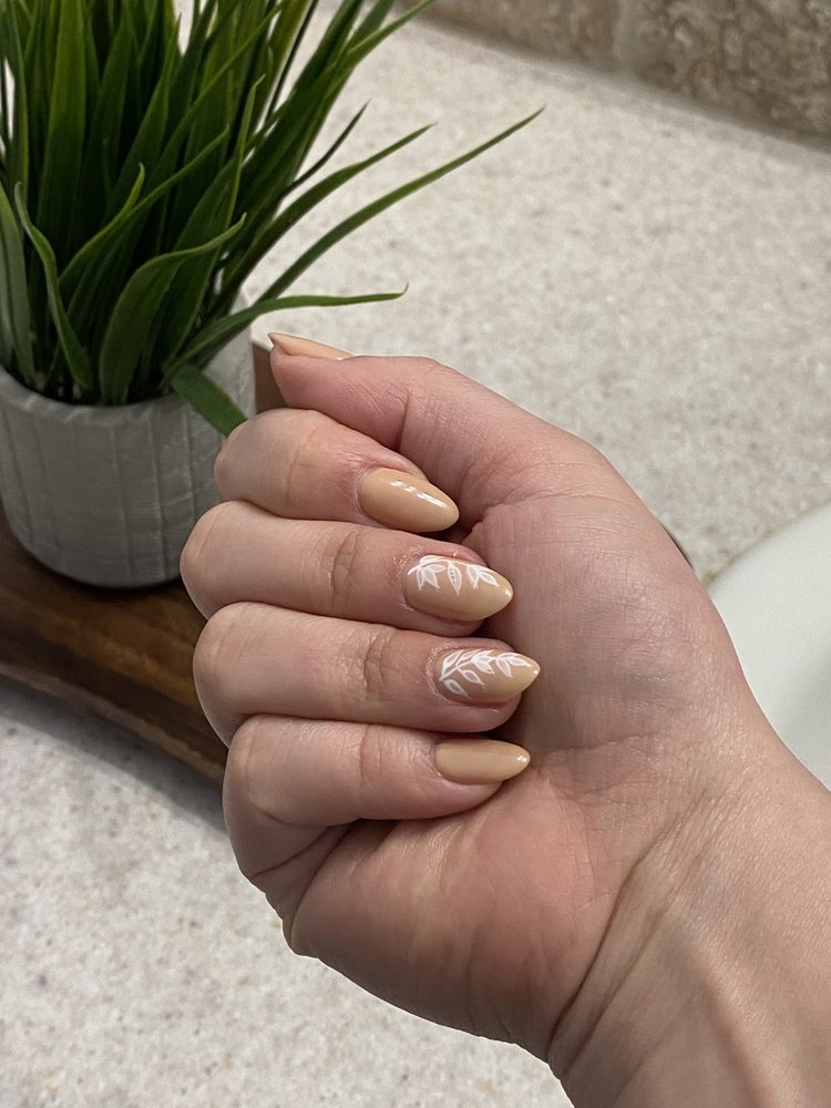 FANCY NAILS Updated April 2024 25 Photos & 34 Reviews 1817