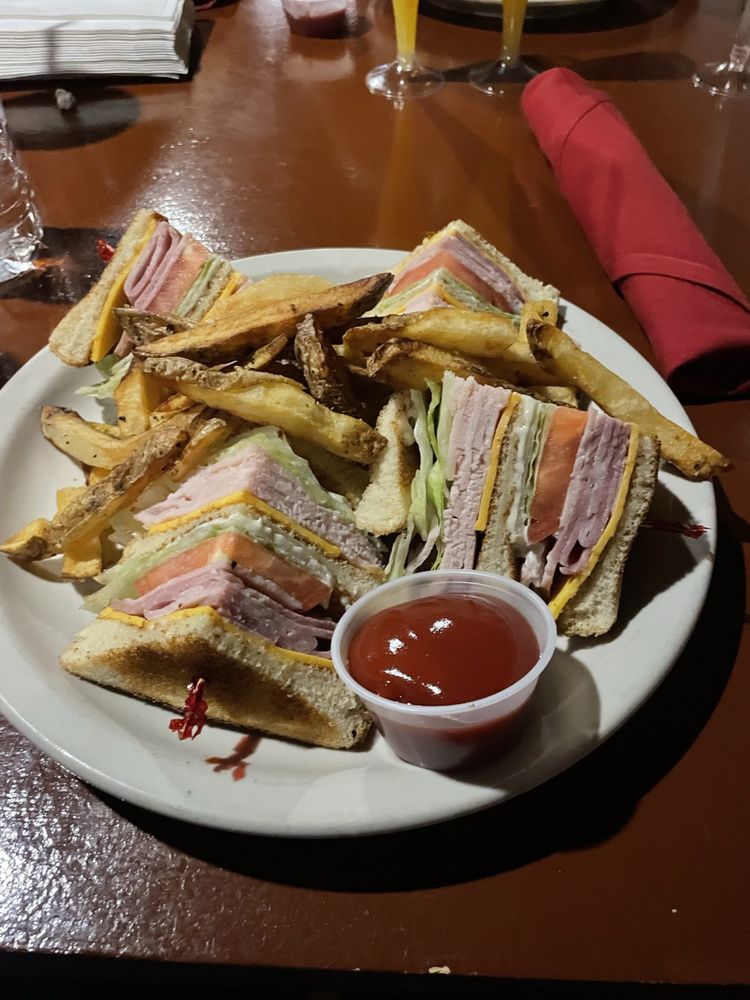 THE CELLAR RESTAURANT AND PROHIBITION BAR Updated April 2024 26