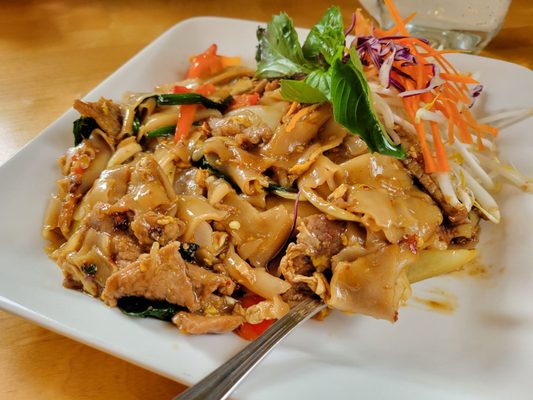 Zabpinto Thai Kitchen by null