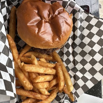 Happy Place Eatery - Burgers Near Me - Ventura, California Happy Place Eatery - Burgers Near Me - Ventura, California