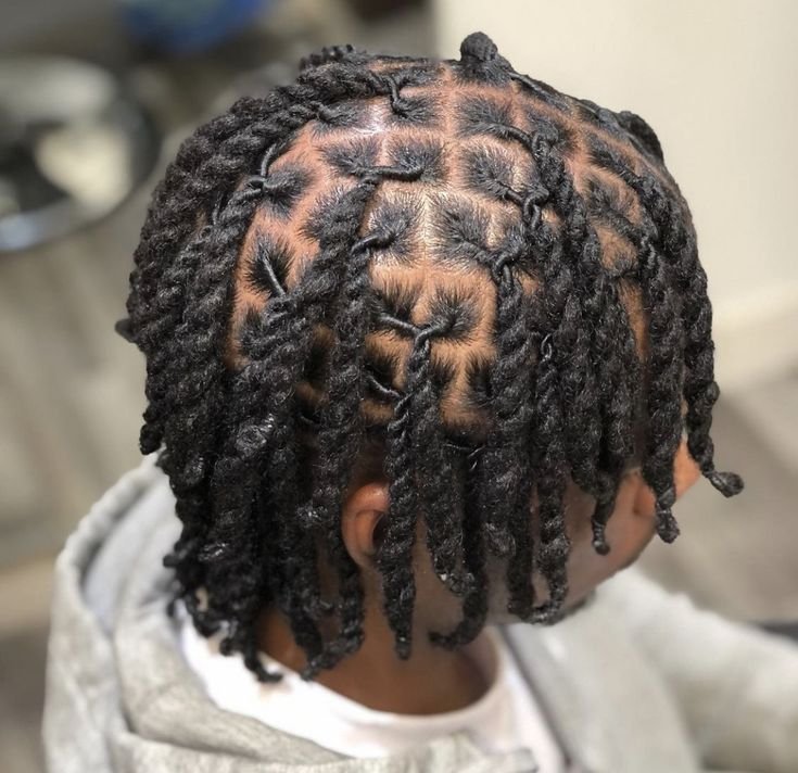 Keya Natural Styles Logo