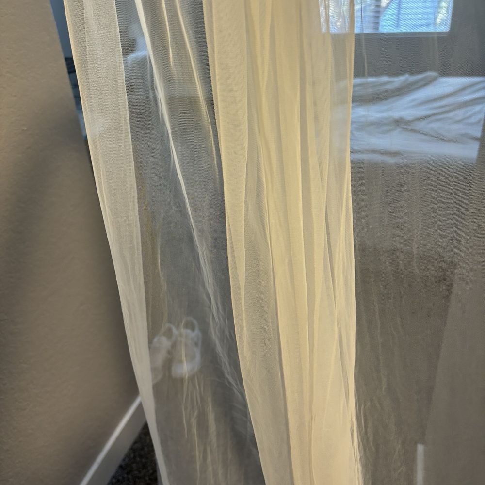 Veil that was allegedly steamed. Veil that was allegedly steamed.