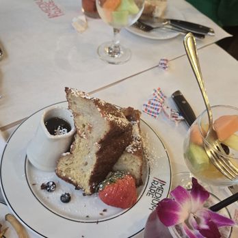 Medium Rare - French toast and steak with eggs! - Steakhouses Near Me - Houston, Texas Medium Rare - French toast and steak with eggs! - Steakhouses Near Me - Houston, Texas