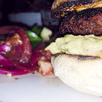Modern Love - Super-yummy beet burger - Vegan Near Me - Omaha, Nebraska