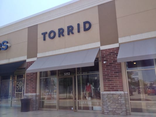 Torrid 3252 Shoppers Dr Spc D4 Mchenry Il Rubber Plastic
