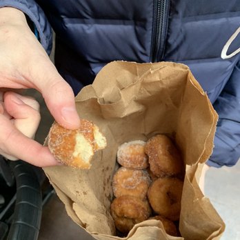 Daily Dozen Doughnut - A dozen cinnamon sugar donuts - Bakeries Near Me - Seattle, Washington