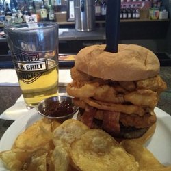 River Rock Bar & Grill - The build a burger with their house-made pub chips