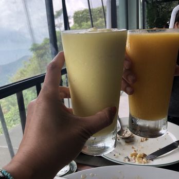 Balay Dako - Green mango and ripe mango smoothies - Filipino Near Me - Tagaytay, CAV Balay Dako - Green mango and ripe mango smoothies - Filipino Near Me - Tagaytay, CAV