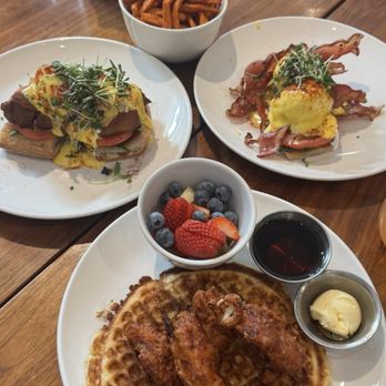 Sibling by Pushkin’s - New American Near Me - Sacramento, California