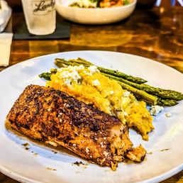 Blackened salmon and grits Blackened salmon and grits