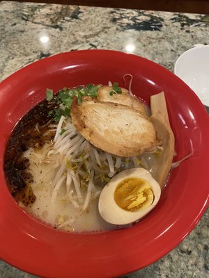Oishii ramen by null