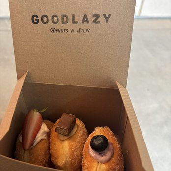 Good Lazy Donuts - Blueberry Cheesecake, Strawberries and Cream, Whipped Peanut Butter! - Donuts Near Me - Issaquah, Washington Good Lazy Donuts - Blueberry Cheesecake, Strawberries and Cream, Whipped Peanut Butter! - Donuts Near Me - Issaquah, Washington