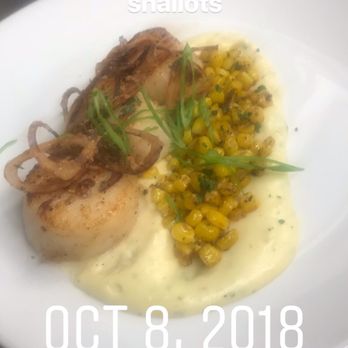 Slice 19 - Seared scallops with potato purée roasted corn and crispy shallots omg They got s new menu specials and new menu - Pizza Near Me - Henderson, Nevada Slice 19 - Seared scallops with potato purée roasted corn and crispy shallots omg They got s new menu specials and new menu - Pizza Near Me - Henderson, Nevada