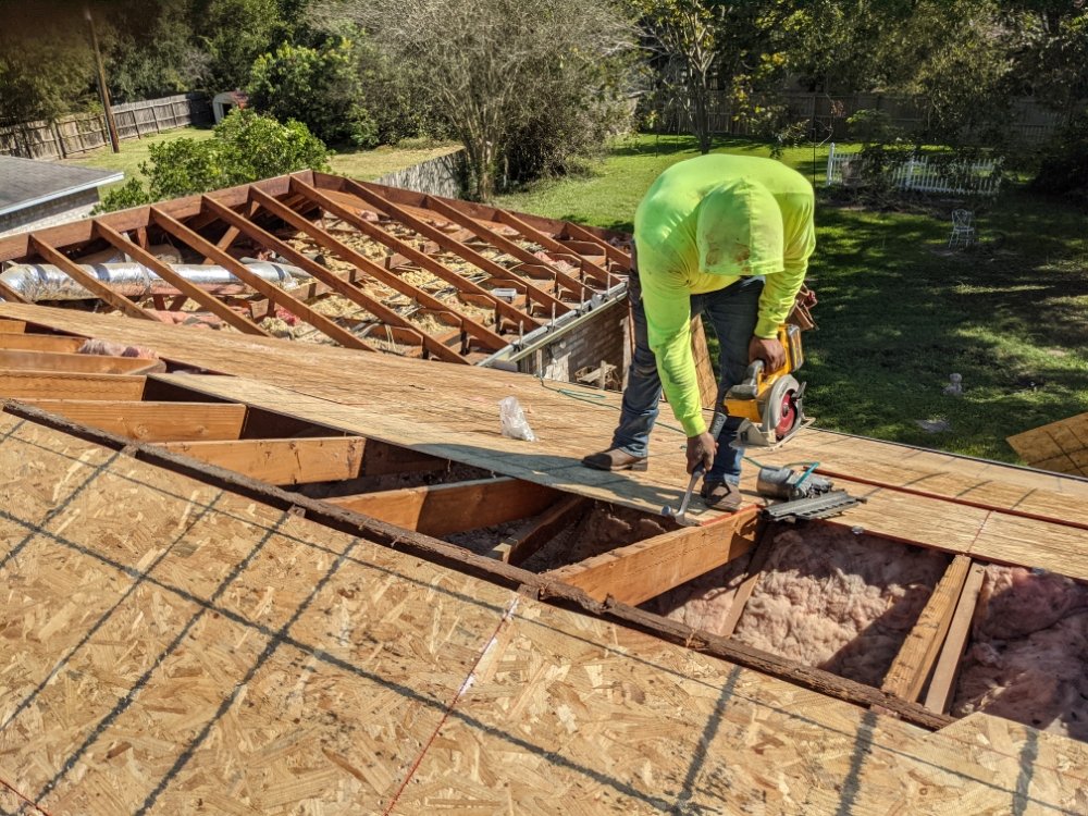 Slide of J&J Roofing Solutions