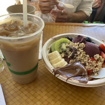 Waffle and Berry - Açaí bowl with Iced latte - Waffles Near Me - Honolulu, Hawaii