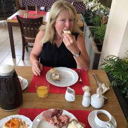 Seepavillon - Es schmeckt, wie man sieht .....