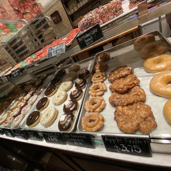 Firecakes Donuts - Bakeries Near Me - Chicago, Illinois