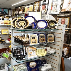 Books 'N Gift Shoppe - Calligraphy on Ceramic