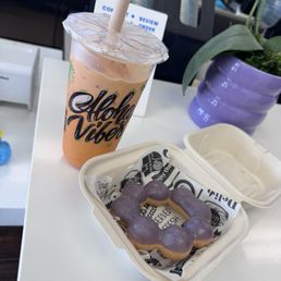 Ube Donut Thai Tea