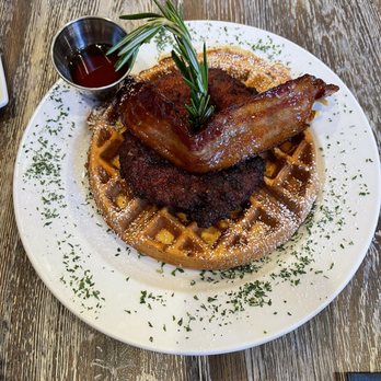 Yaz's Table - chicken and waffles - Breakfast & Brunch Near Me - Abington, Massachusetts Yaz's Table - chicken and waffles - Breakfast & Brunch Near Me - Abington, Massachusetts