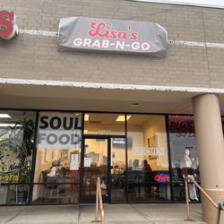 Lisa’s Grab N Go - Entrance
