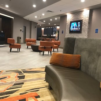 DoubleTree by Hilton Mt. Vernon - Hotels Near Me - Mt Vernon, Illinois DoubleTree by Hilton Mt. Vernon - Hotels Near Me - Mt Vernon, Illinois