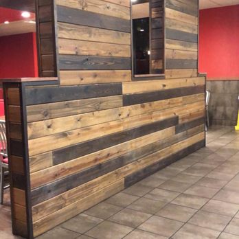 Arby's - Wall dividing dining area a ordering counter. - Fast Food Near Me - Upland, California Arby's - Wall dividing dining area a ordering counter. - Fast Food Near Me - Upland, California